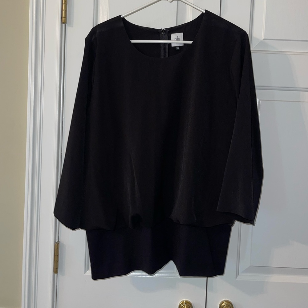Never worn- Cabi Blouse with 3/4 sleeves and elastic waist. Black, XL.